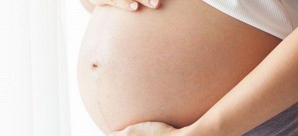 自然受孕双胎后六个月内必须卧床吗？