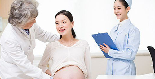 孕妇乙肝呈阳性,传染胎儿几率较大,孕检注射疫苗不可少