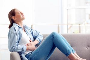 乳房哪种疼是怀孕了？乳房疼和怀孕有关系吗？看完你就明白了