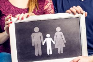 女人带娃抑郁表现是什么？女人带娃抑郁的表现汇总