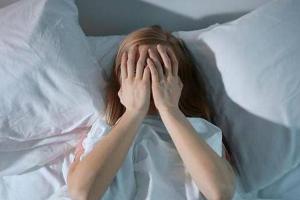 女人裸睡有4大好处，不妨今晚就试试