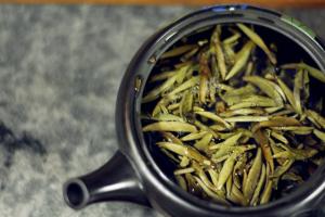 白茶有什么功效和作用？白茶的功效与作用分享
