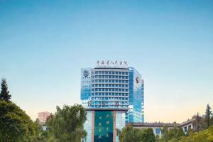2023最新青海省人民医院供卵试管费用清单，附卵源等待时间