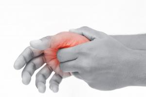 腱鞘炎3个动作自愈方法是什么？导致腱鞘炎的原因有哪些？