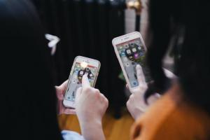 网络烂梗对孩子有哪些影响？真的不是搞笑这么简单而已
