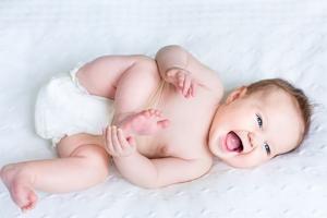 小孩先长下牙有什么说法?宝宝的出牙顺序与遗传和营养都有关系