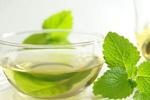 薄荷泡水喝竟有6个害处，你知道吗？