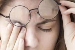 缓解眼皮跳的小妙招有哪些？眼皮跳动频繁怎么回事？