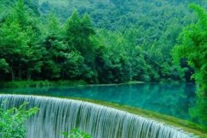贵州旅游十大景点排名，黄果树风景名胜区名列榜首