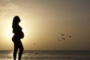 32岁未婚女性可以做试管婴儿吗？这五个问题需提前考虑