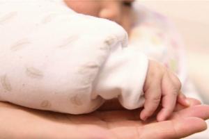 那些选择试管婴儿的家庭幸福吗？分享试管婴儿生下小孩的真实感受