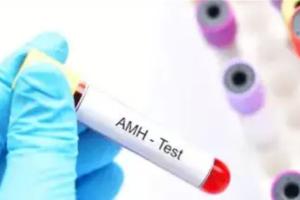 当女性amh0.01时还有多久绝经？想要生育还有可能吗