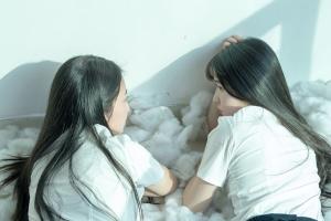 拉拉在国内可以做试管婴儿吗?技术上可以实现,但是法律不允许