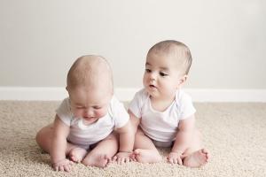做赠卵试管婴儿好还是领养孩子好？过来人道出了实情