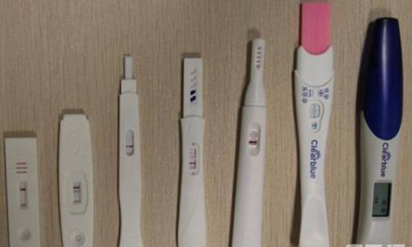 俗话说怀孕前三月不能告诉别人，但这三个人可不是“别人”