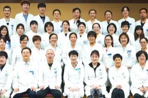 北京大学人民医院三代试管能选男女吗多少钱？