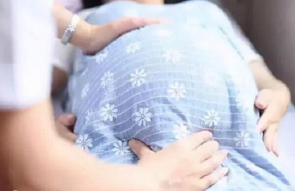 孕妇横位是怎么造成的