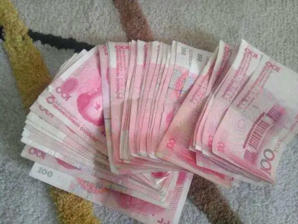 武汉同济生殖医学专科医院做试管生双胞胎费用多少