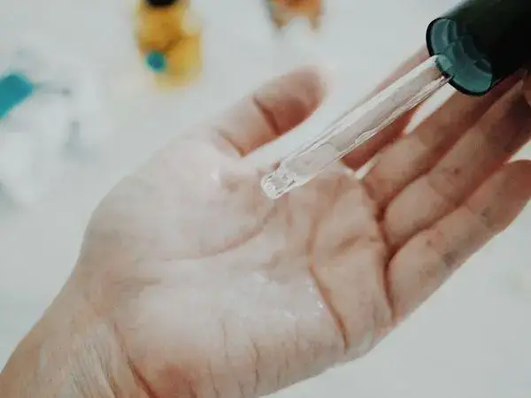 怀孕期间用精油对胎儿有什么影响