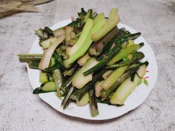 长期吃隔夜菜对身体的害处是什么