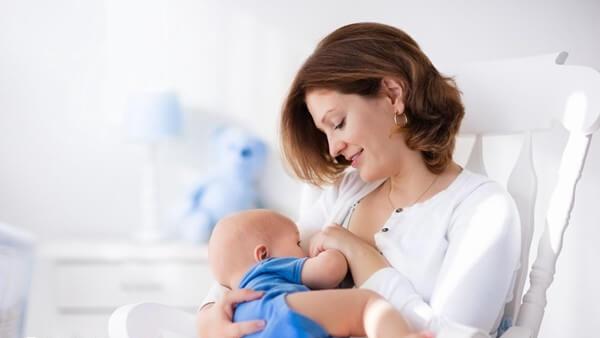 母乳常温下可以放多久