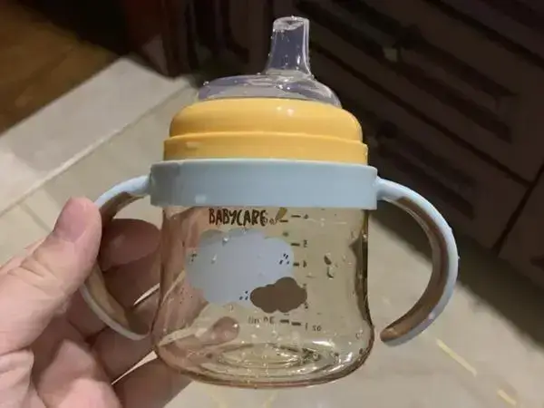宝宝需不需要用鸭嘴杯