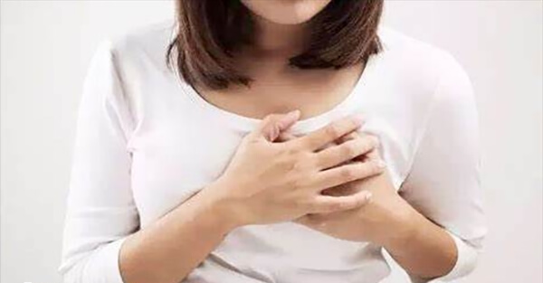 哺乳期老是溢奶怎么办