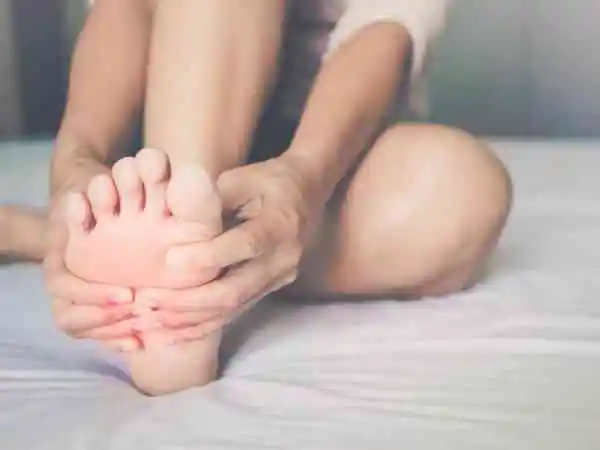 孕期抽筋怎么缓解