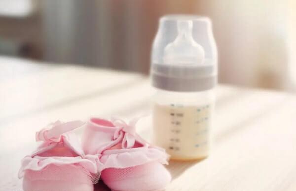 48岁做试管婴儿生下来有没有母乳
